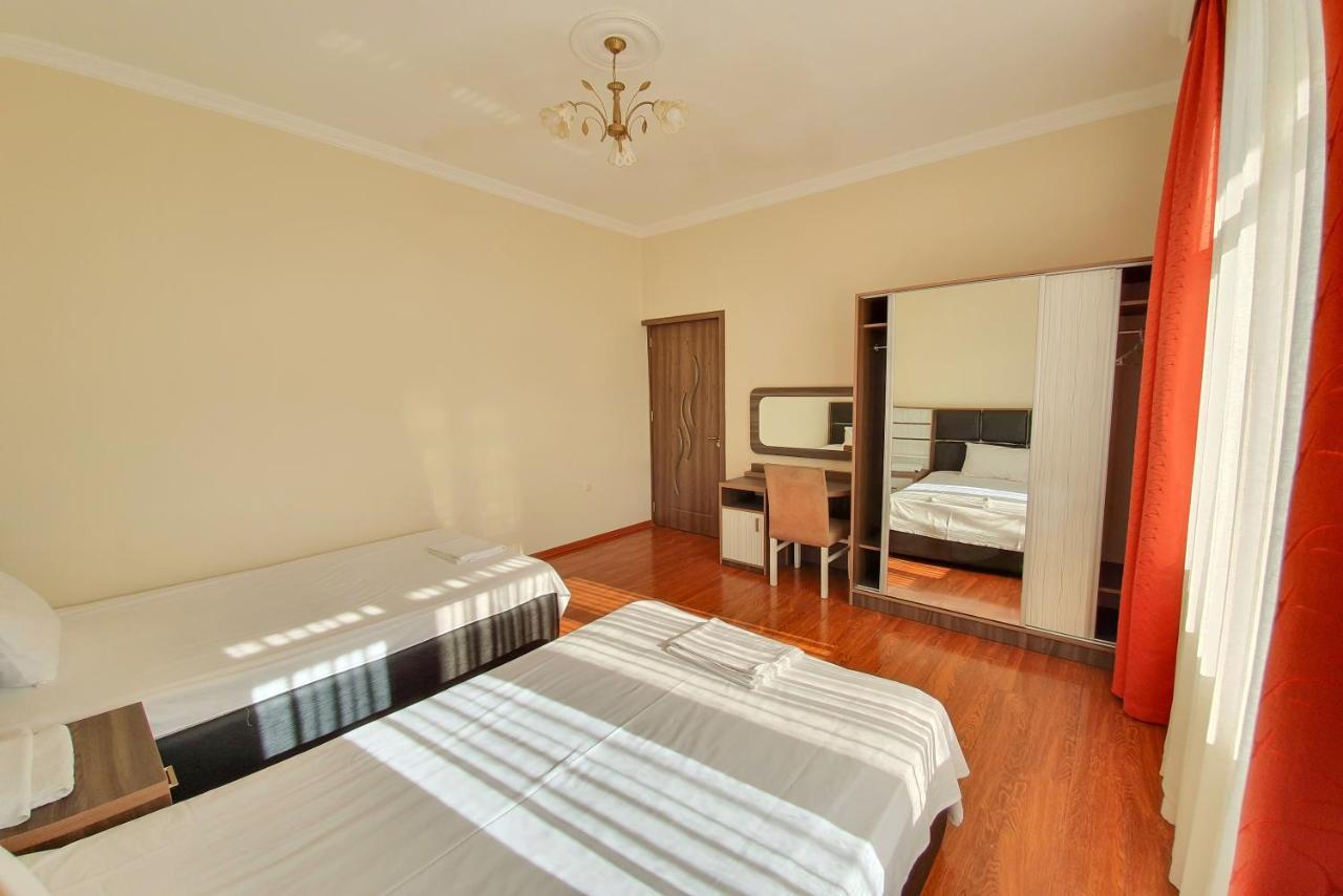 Apartments Residence Батумі Екстер'єр фото