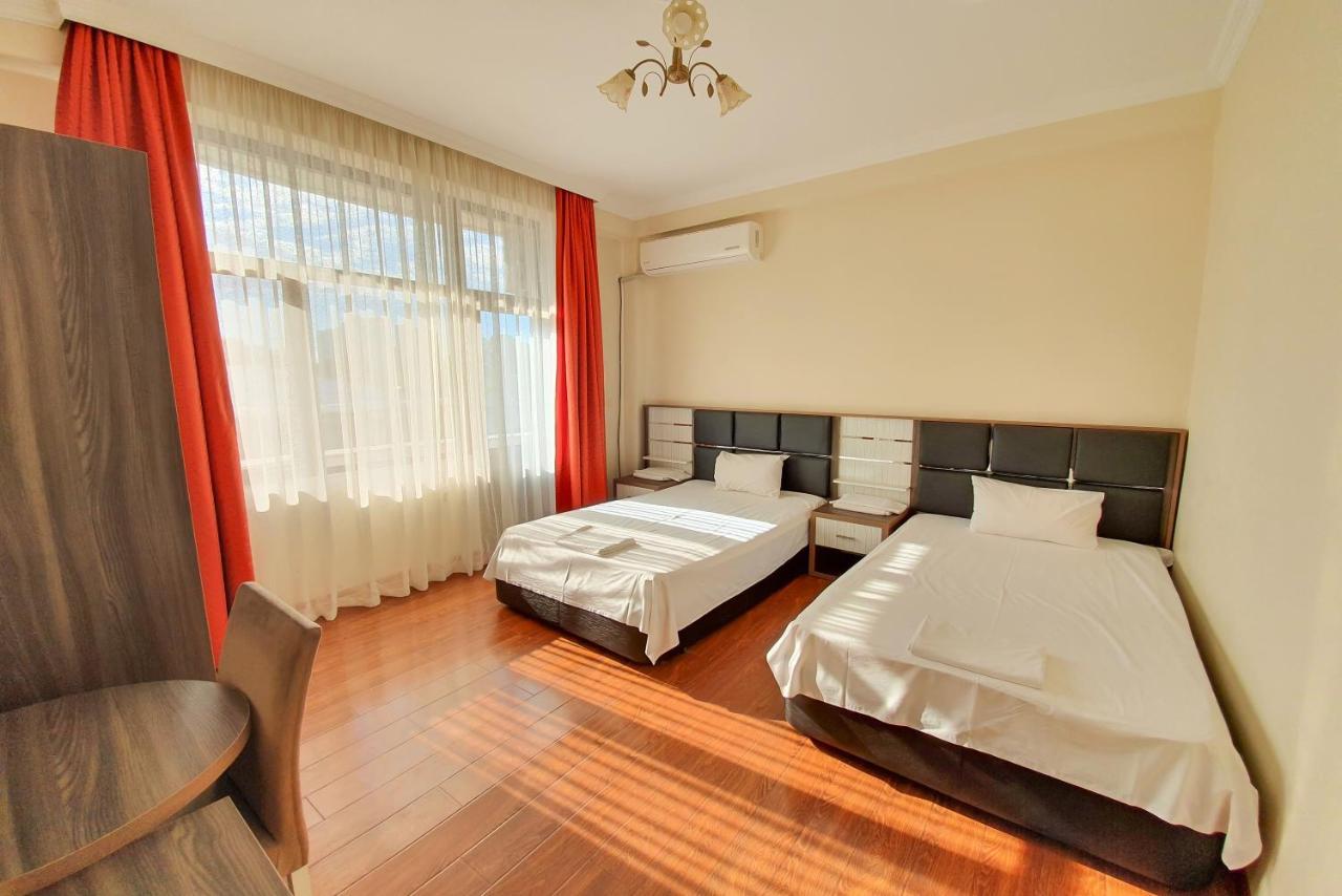 Apartments Residence Батумі Екстер'єр фото